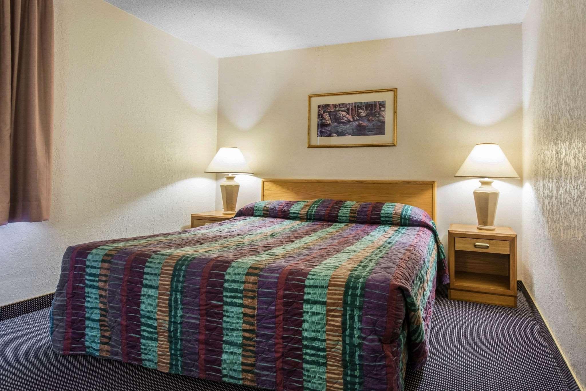 Rodeway Inn & Suites Colorado Springs Zewnętrze zdjęcie