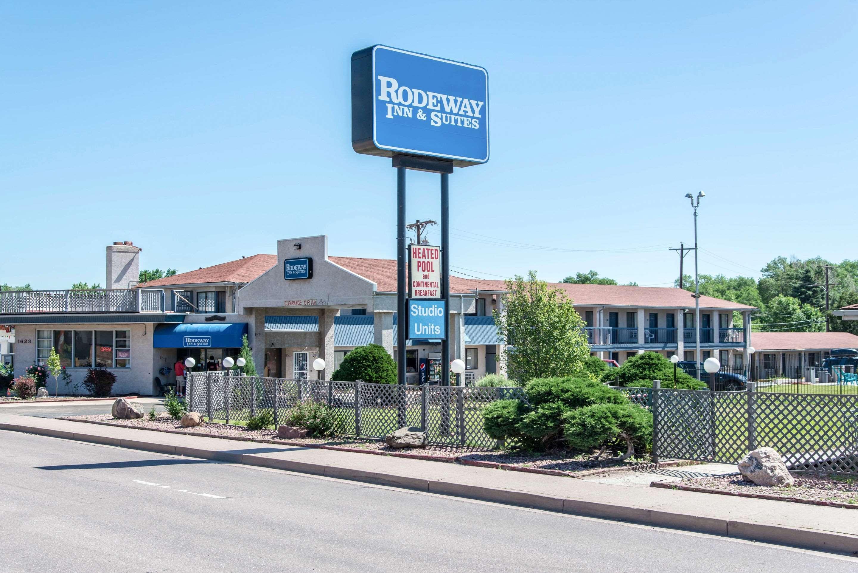 Rodeway Inn & Suites Colorado Springs Zewnętrze zdjęcie